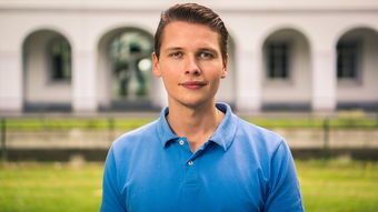 乐鱼体育在线入口-CBA主帅战术理念分享会吸引教练员广泛参与，cba主教练是谁